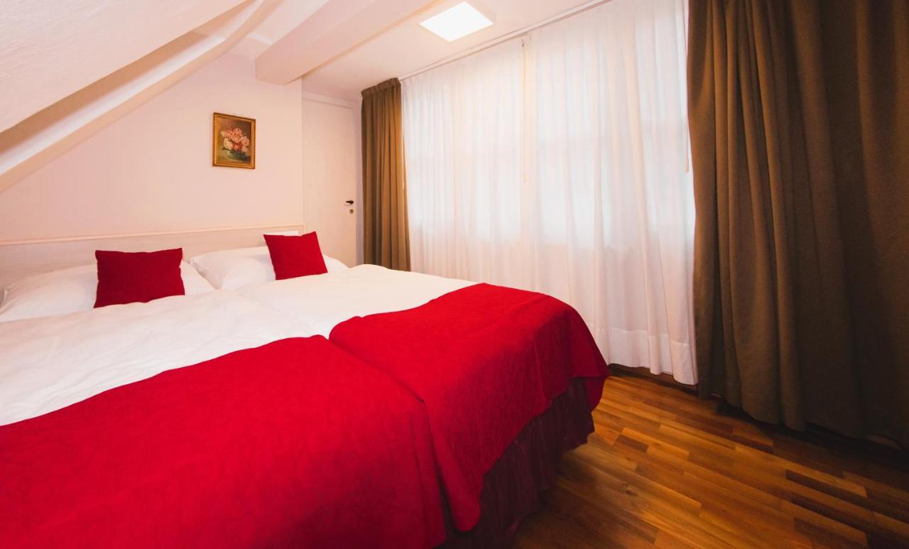 Boutique By Little King Apart Otel Prag