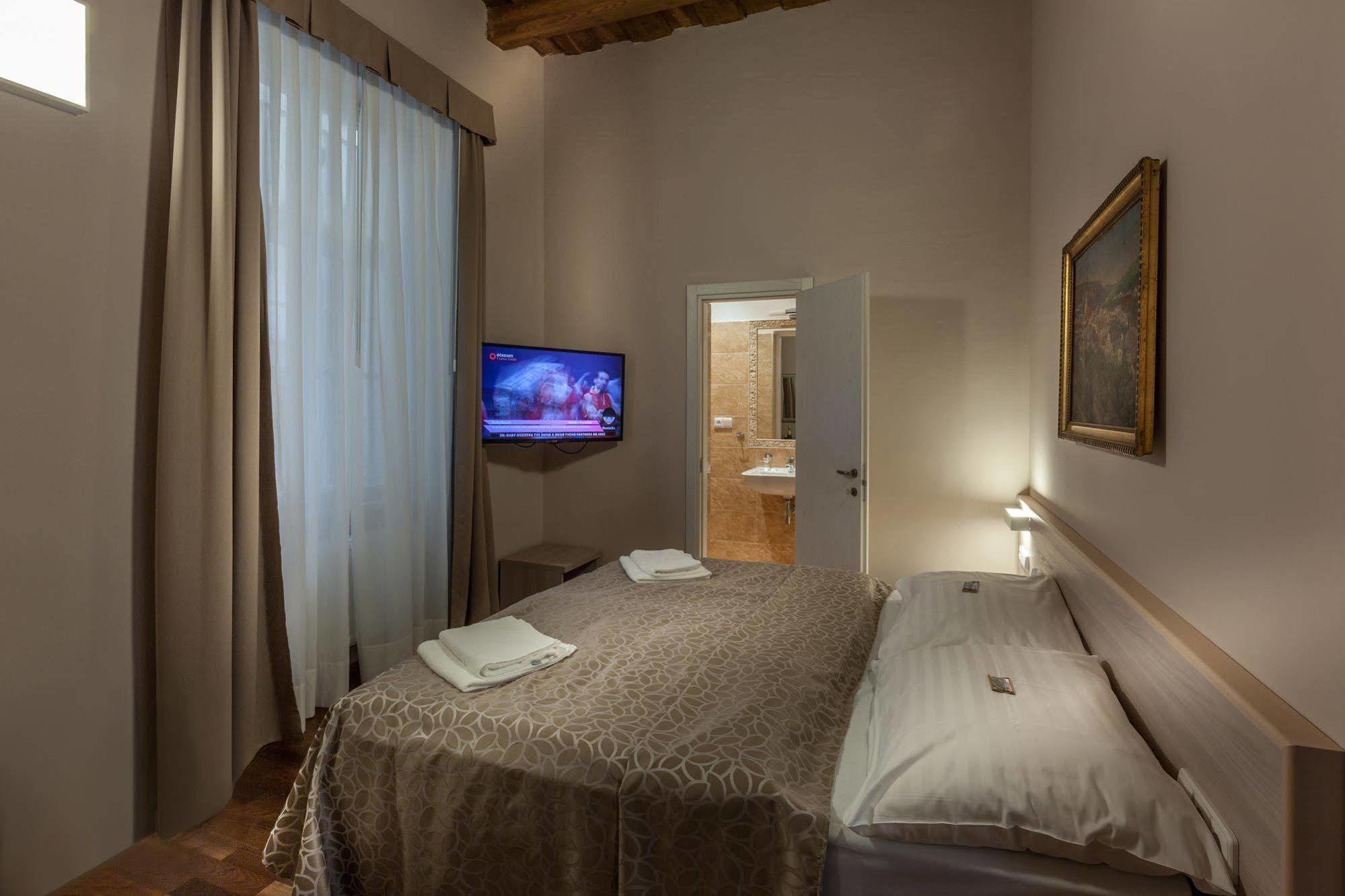 Boutique By Little King Apart Otel Prag