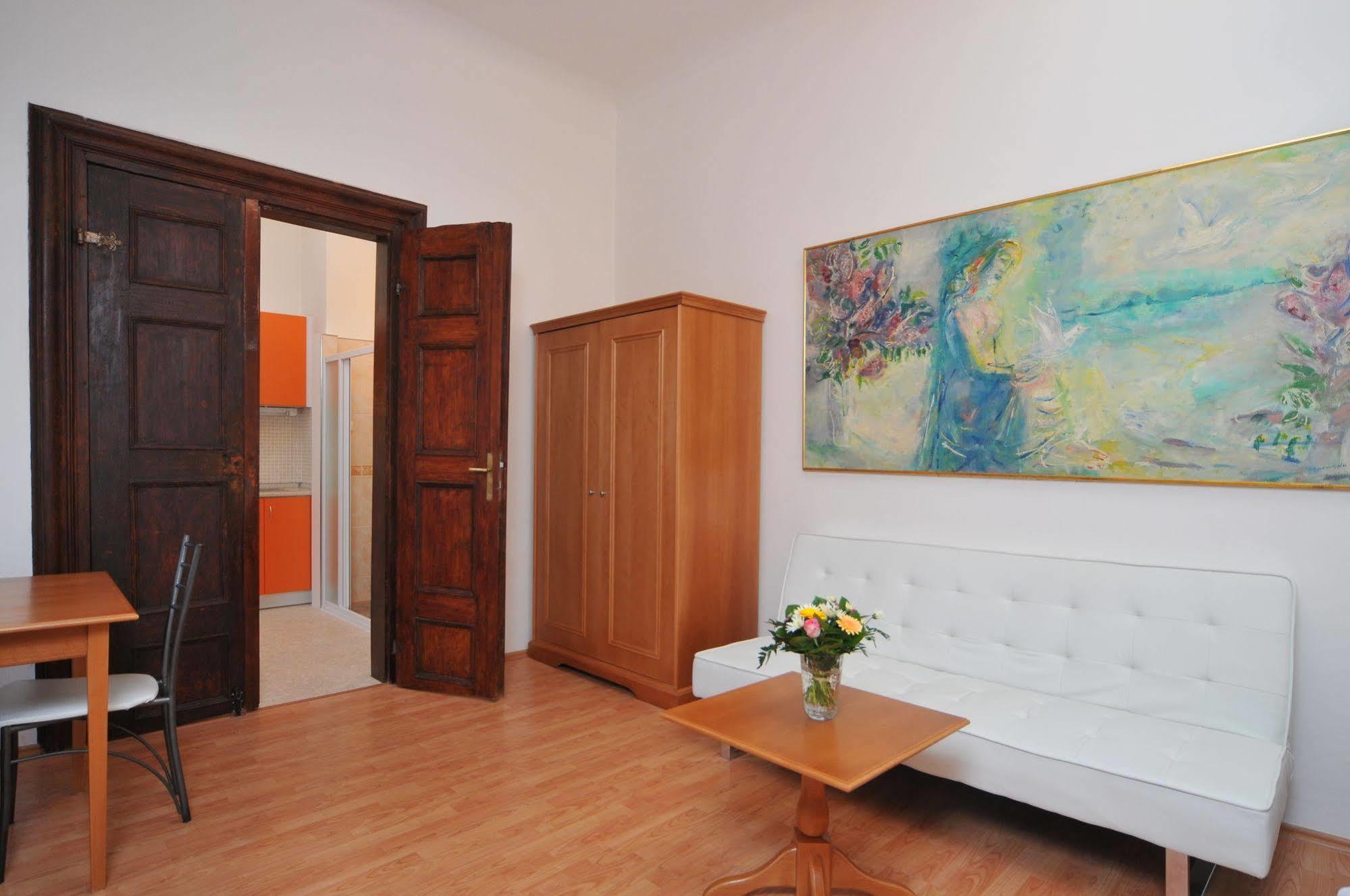 Apart Otel Boutique By Little King Prag